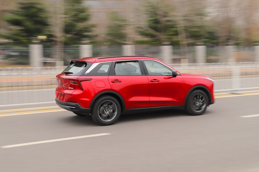 今年最“牛”气哄哄的SUV！10.49万起 帅气舒服很抢眼！