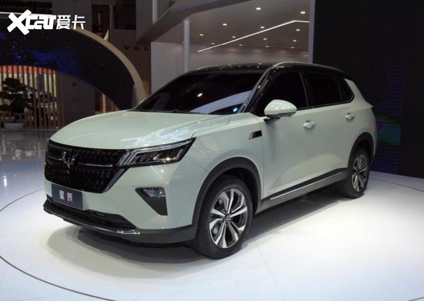 五菱首款银标SUV来袭，不仅颜值高，动力系统也很出色