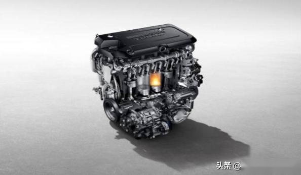 别克昂科旗外观霸气、内饰精致、动力强劲
