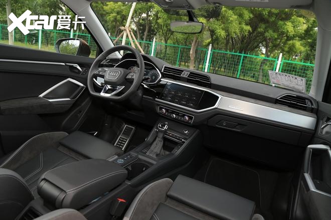 奥迪Q3轿跑正式上市 售价28.73-36.18万元