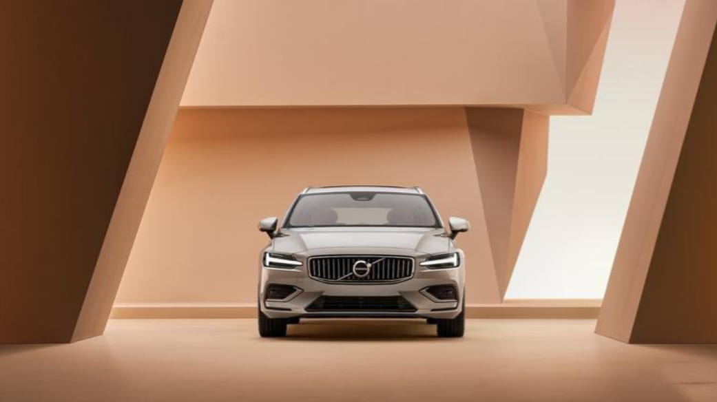 別買奧迪了!2023款沃爾沃V60正式上市,尺寸加大但是也漲價了 別買奧迪了!2023款沃爾沃V60正式上市,尺寸加大但是也漲價了