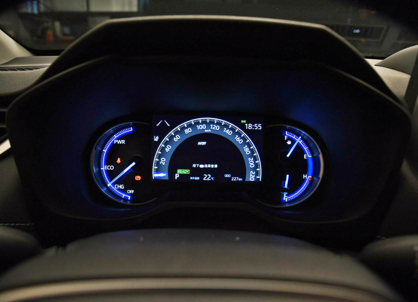日系紧凑型SUV三剑客：丰田RAV4、本田CR-V、日产奇骏