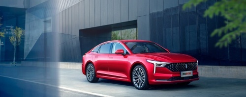 新年有好车！2021看《奔跑吧》天团专属座驾奔腾B70