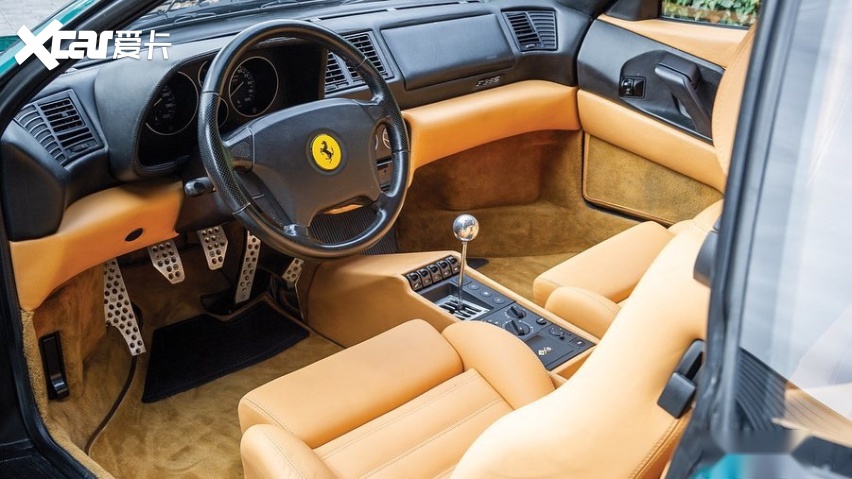 法拉利f355实车经典硬朗的造型