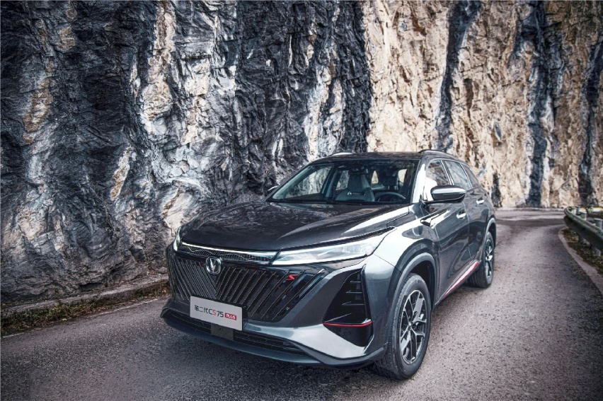 可以 “闭眼入手”的SUV，第二代CS75PLUS是如何赢在起跑线的？