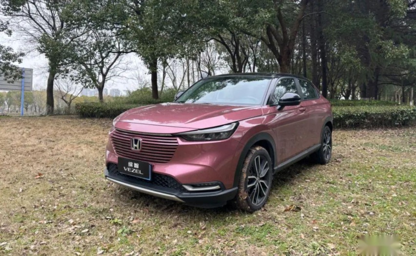 试驾本田缤智：不到10万的SUV，百公里油耗最低5L？