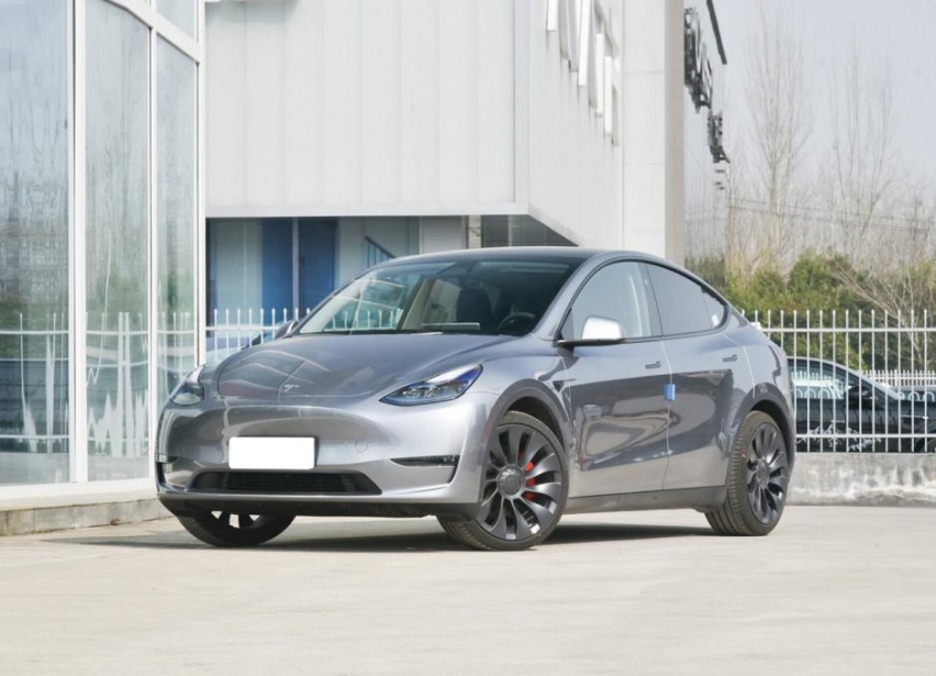 Model Y比Model 3的销量高，说明国人还是更偏爱SUV