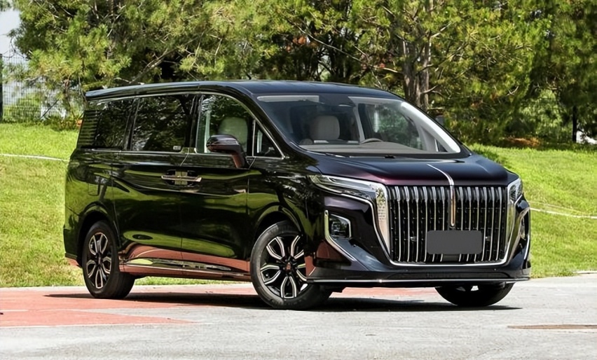 定位国产豪华MPV，售价近40万却配225轮胎？红旗勇气可嘉