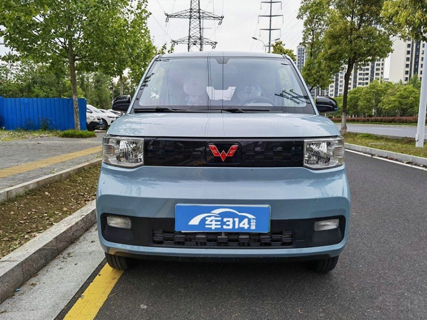 奇瑞QQ冰淇淋对比五菱宏光MINI EV，你挺谁？