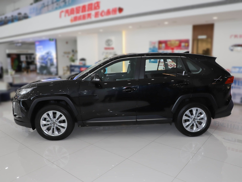 20万元家用SUV，全系配备7个安全气囊，威兰达表现如何？
