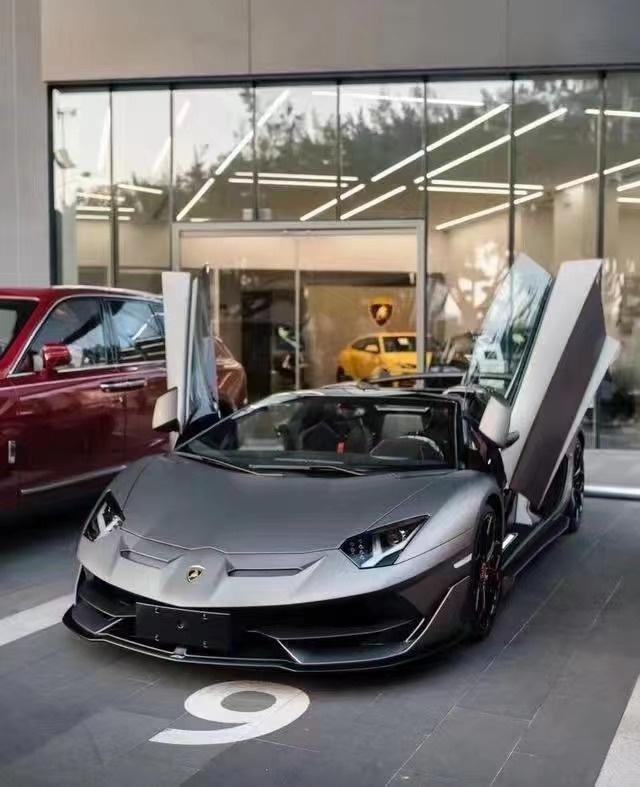 兰博基尼Huracan STO地表最强小牛