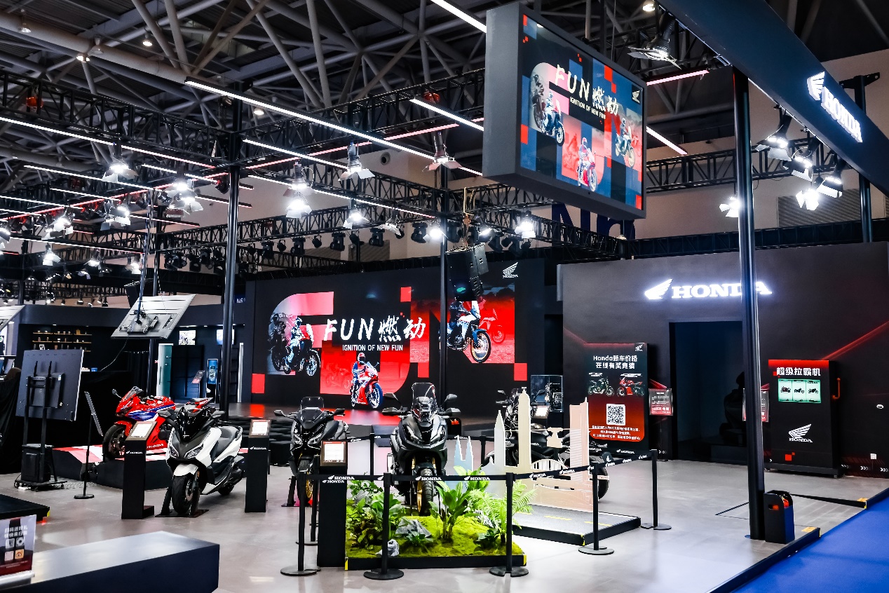 Honda 2024ЇĦlԡ܇̓r񣬳ʽչw