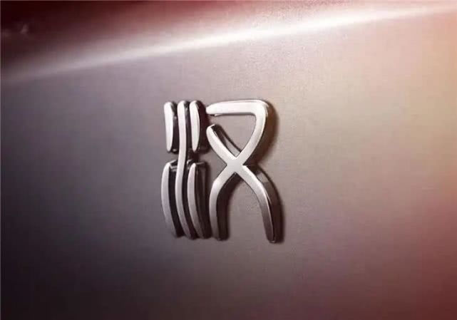 动力电池期盼奇点时刻：石墨烯刀片无钴电池三大技术路线同迎突破