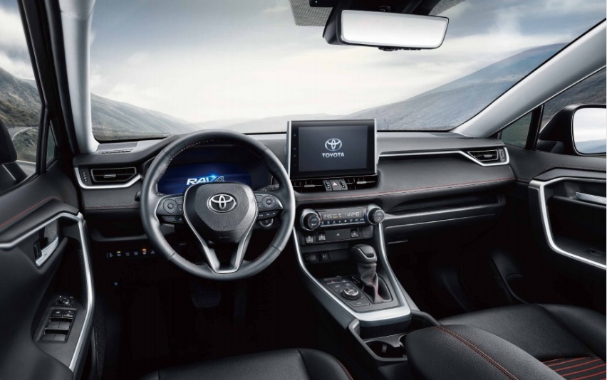 RAV4荣放双擎E+，解锁生活新态度