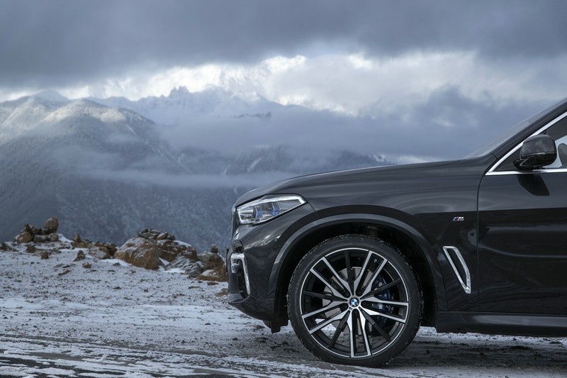 为中国消费者量身打造  全新BMW X5携15项豪华标准配置震撼上市