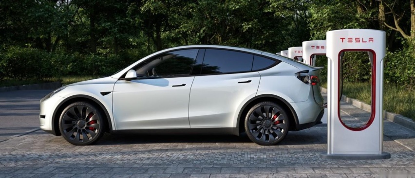 特斯拉再度引战？Model 3/Y最高官降1.5万，起售价下探至24.