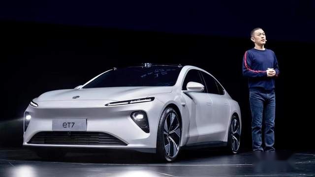 NT2.0的蔚来ES7身上，自动驾驶“卷”出新高度？
