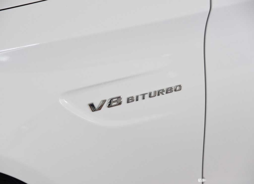 梅赛德斯 AMG C 63
