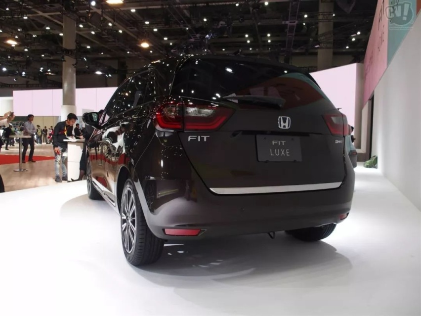 全新飞度PK全新Yaris，谁才是新时代年轻人座驾？