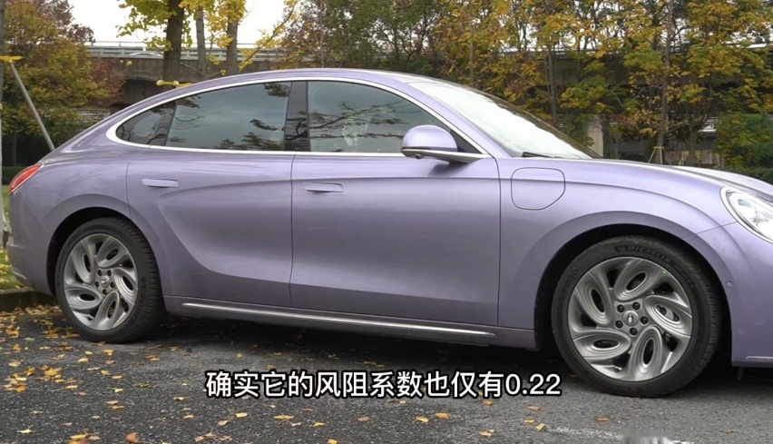 试驾欧拉闪电猫，抛开外观模仿顶级豪车，我们还能说点什么？