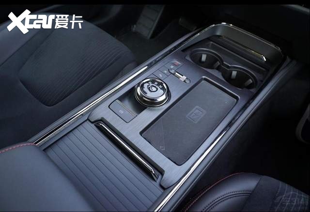 全新蒙迪欧对比奥迪A4L？别说就算豪华品牌又如何
