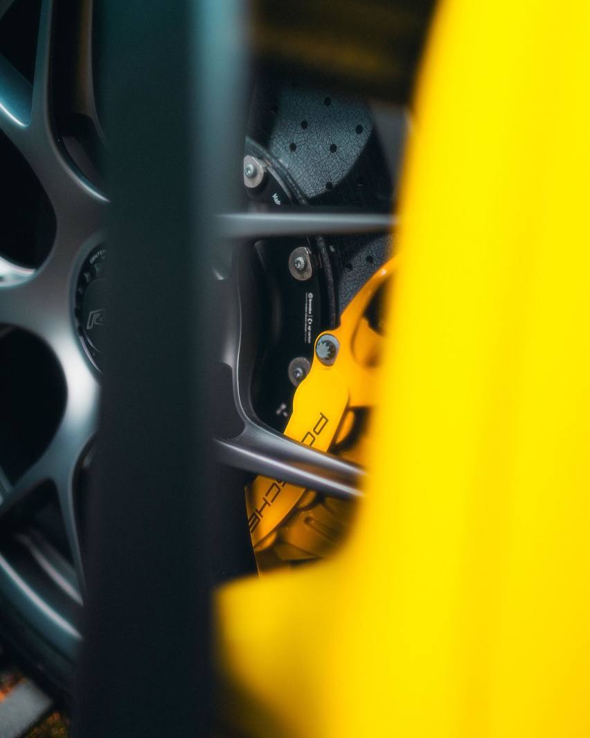 XPEL隐形车衣与保时捷911 GT3 RS，黄、黑、清透的完美组合