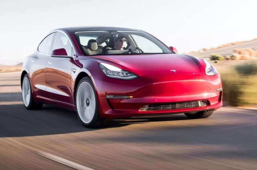 连宝马3系都要玩纯电动了，Model 3还会是唯一的选择？