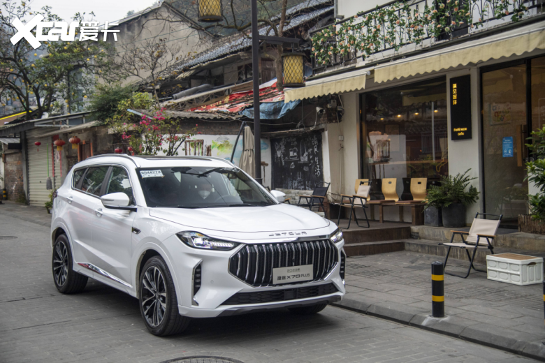 10十万级SUV，捷途X70 PLUS：“颜值高配置丰富”！