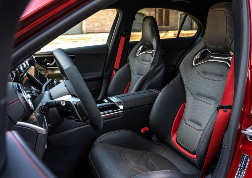 大排量V8不在，全新梅赛德斯-AMG C 63海外发布！