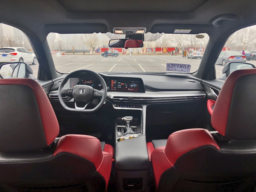 10万元你能买到什么样的SUV？试驾长安CS35 PLUS
