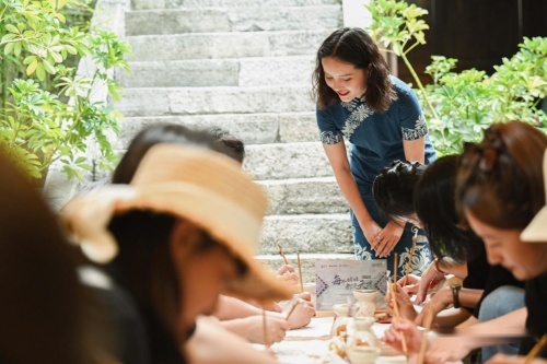 “天才妈妈绽放计划”温情启程，欧拉践行公益助力非遗传承