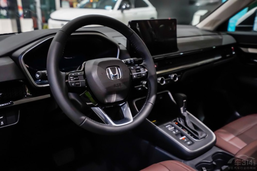 全面和实用的对决！特斯拉Model Y对比本田CR-V