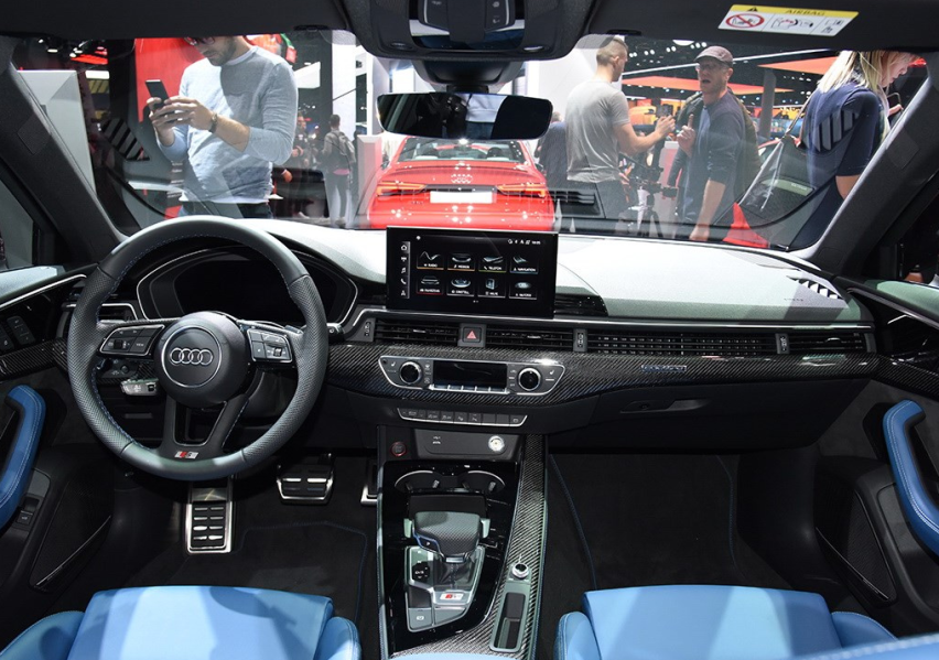 2020款奥迪S4 Avant车型