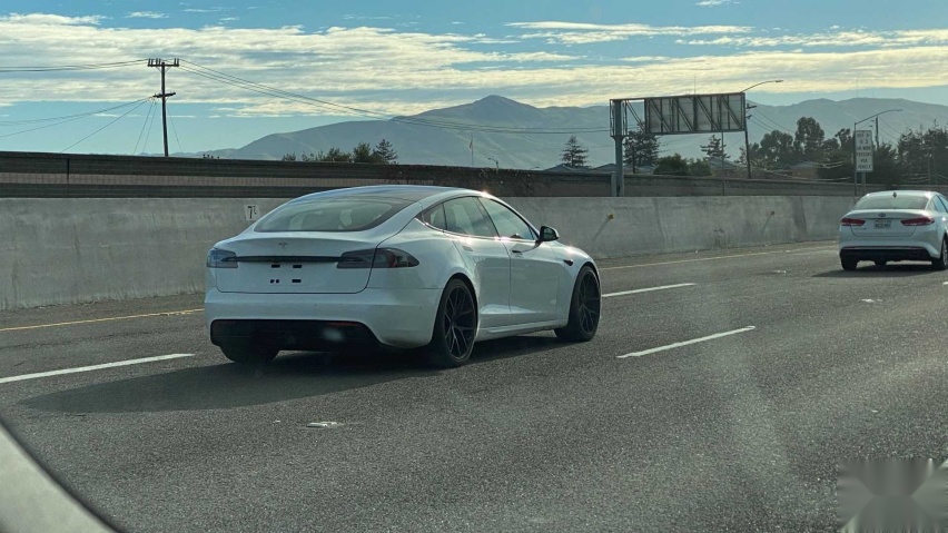 特斯拉Model S Plaid+官网涨价 涨幅折合6.49
