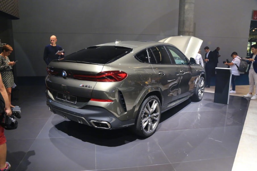 2019法兰克福车展，全新一代宝马X6正式发布，外形非常动感