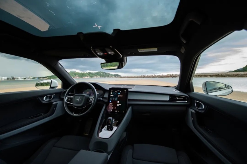 「导购」既然25万能拿下的Polestar 2，那还考虑什么？