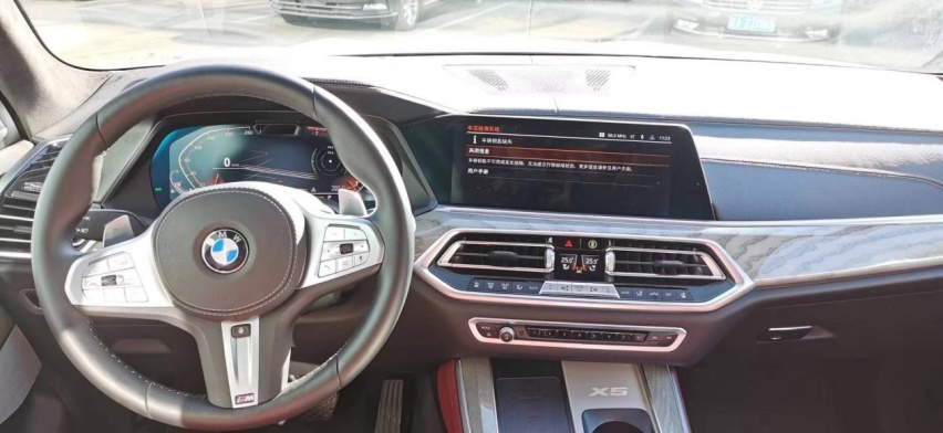 它才是梦想中的小目标，试驾BMW X5 40Li！