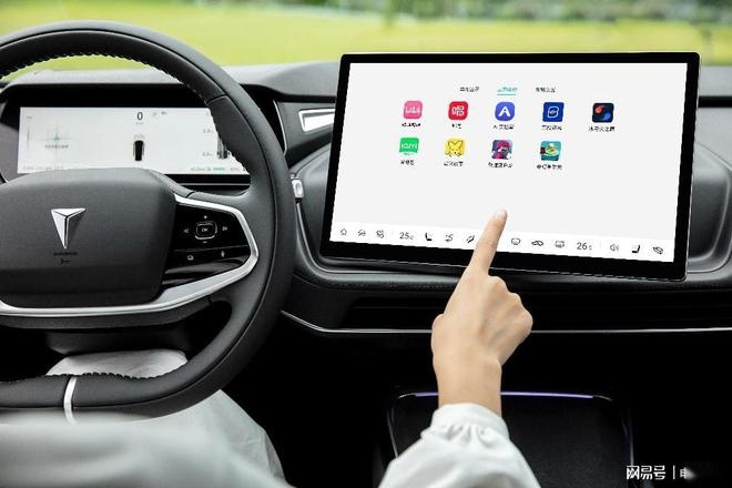 玩转中国路况 智驾信手拈来 深蓝S7i、SL03i正式上市