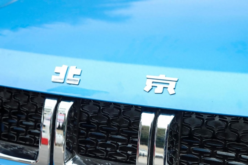 全新BJ30谍照曝光，预计向BJ40看齐，卖多少钱你会考虑？