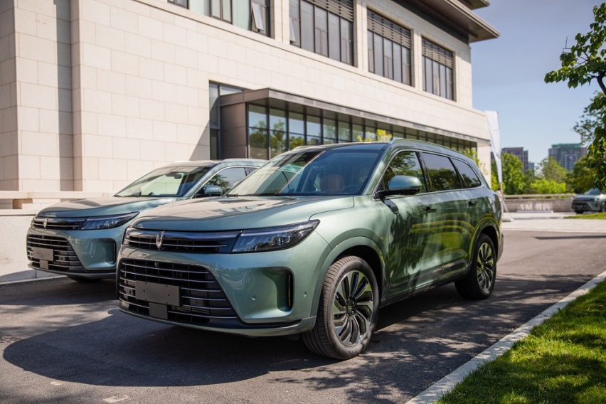 告别续航焦虑 6座豪华大型SUV 问界M7是你想要的座驾吗？