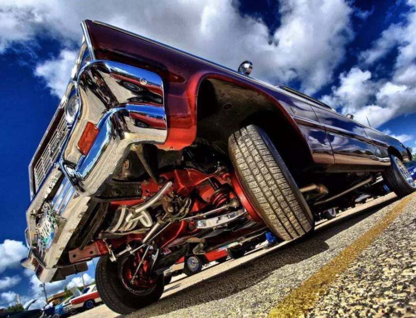 另类的改装文化，带你了解 Lowrider趴地跳跳车改装