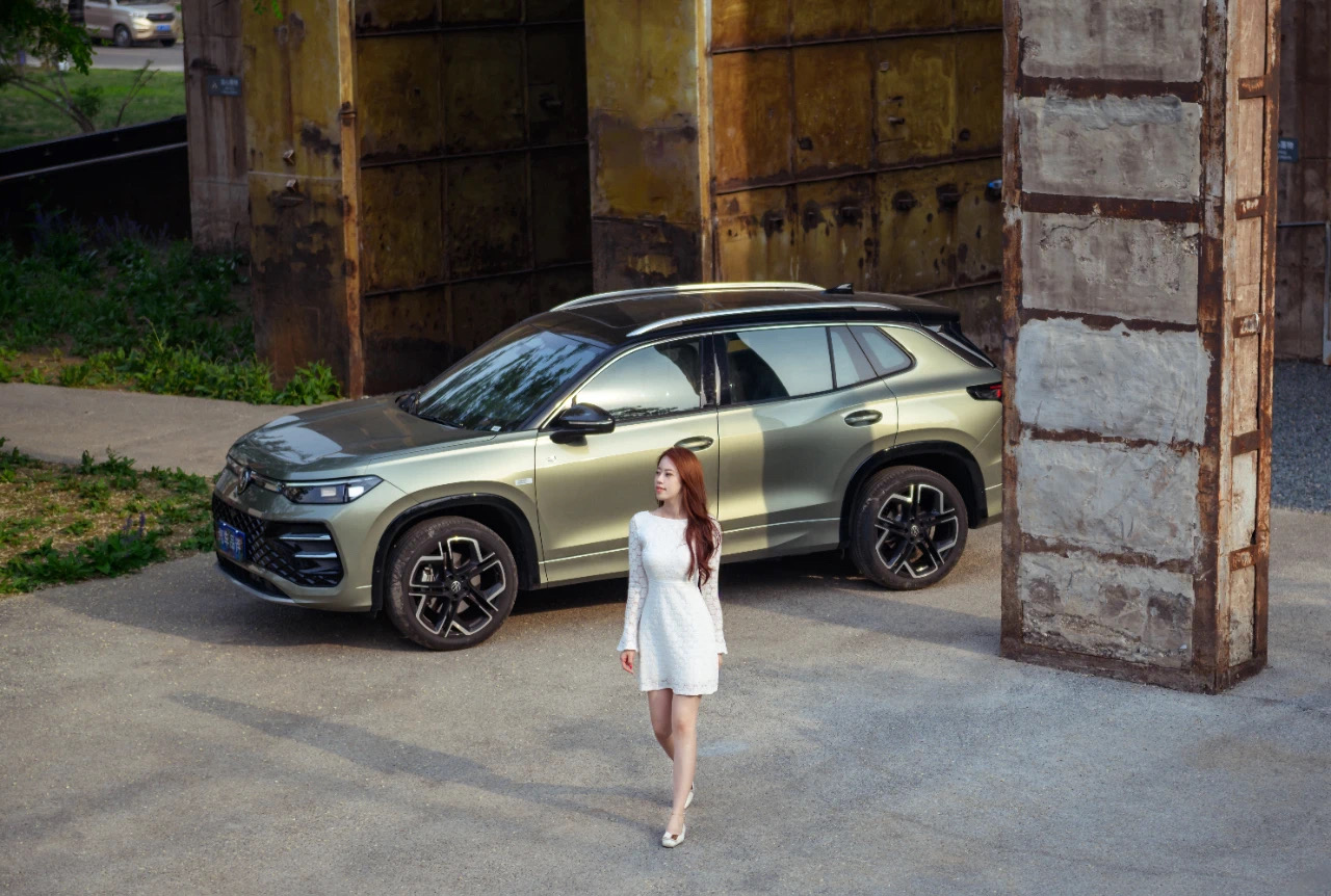 {ɫPµFcδ䓈@cȫ̽L