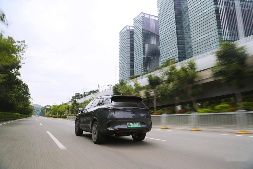 内在与外在的革新进化 腾势 X PHEV 运动版试驾体验