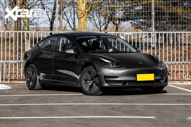 比亚迪D1标准版车型，价格上调后，再多花7万，选择Model 3值吗？