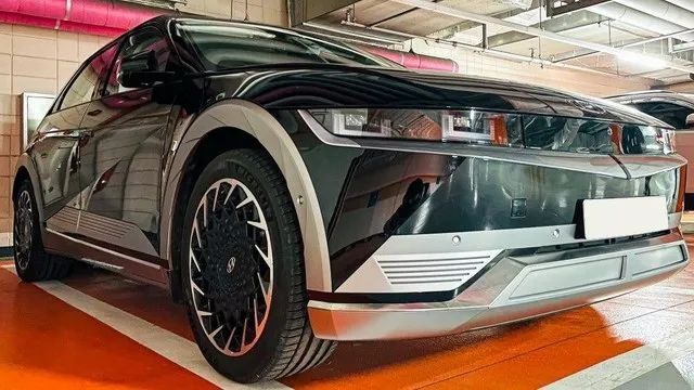 看个新车丨年内国产，现代艾尼氪IONIQ 5量产版实拍