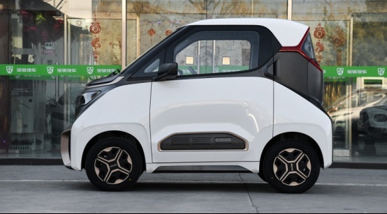 城市通勤，拒绝老年代步车！5万元的新能源汽车推荐