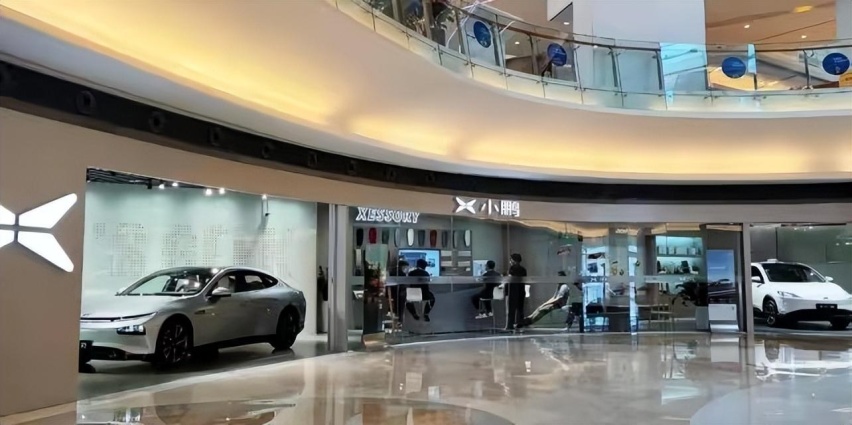 新势力攻城掠地，传统品牌的4S店还有“活路”吗