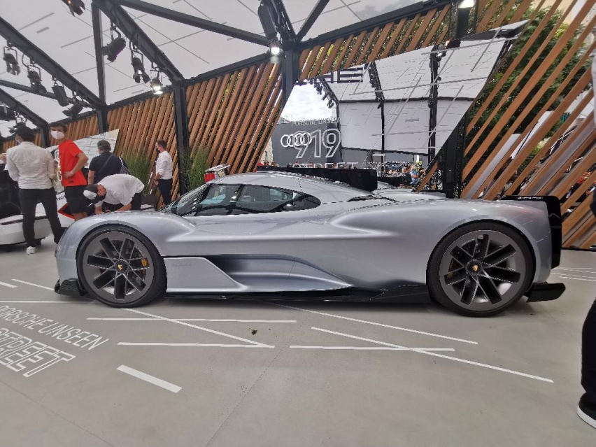 未来的HyperCar？保时捷919 Street亮相