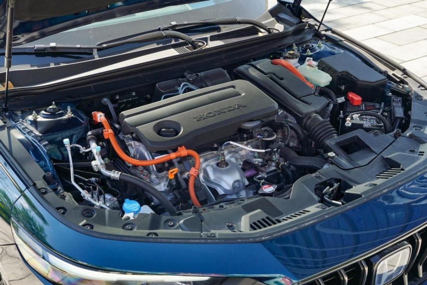 汉DM-i和英仕派e:PHEV，谁才是20万元中型插混轿车之王？