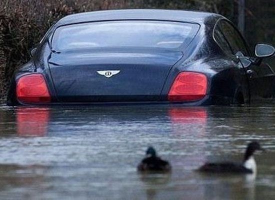 河南泡水车